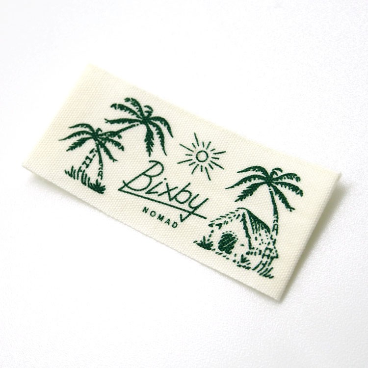 服裝領(lǐng)標(biāo)批發(fā) 電腦鉤邊機(jī)兩邊折衣領(lǐng)標(biāo)識 衣服織嘜標(biāo)logo可設(shè)計(jì)